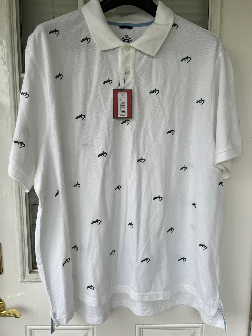 Roundtree & Yorke White Polo with Small Lizard Embroidery